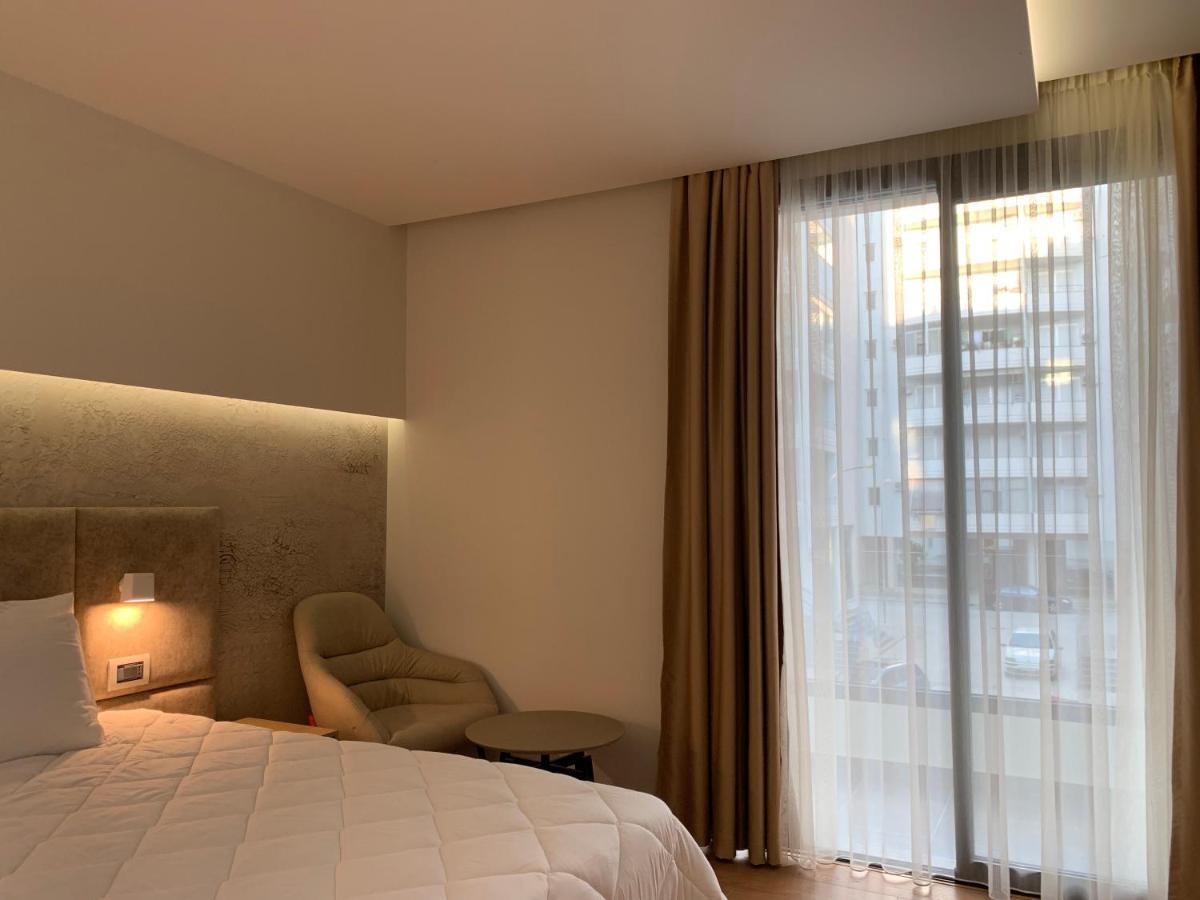 Marina Premium Hotel & Apartment Vlora Kültér fotó