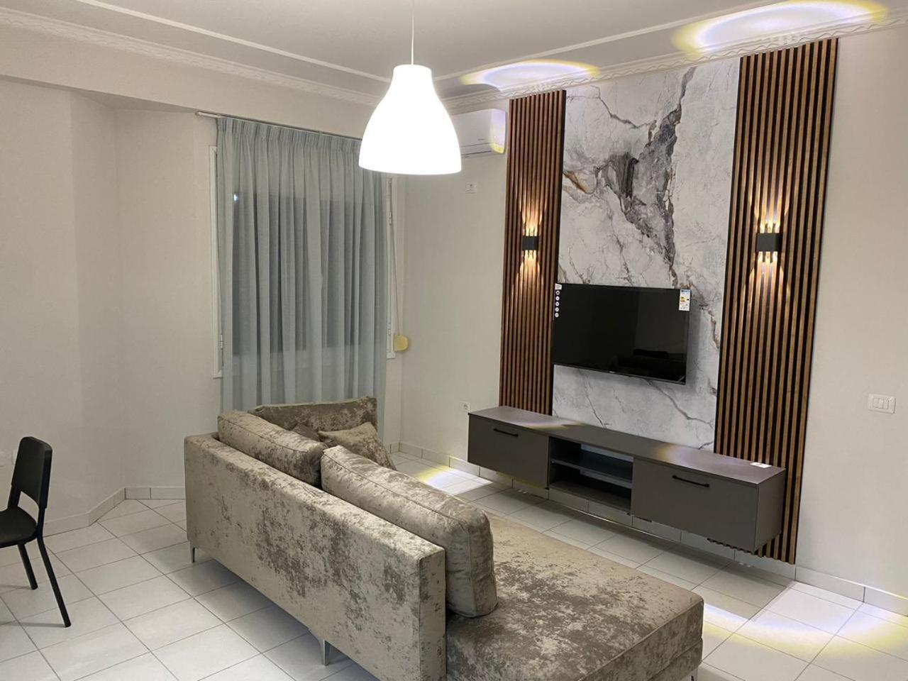 Marina Premium Hotel & Apartment Vlora Kültér fotó
