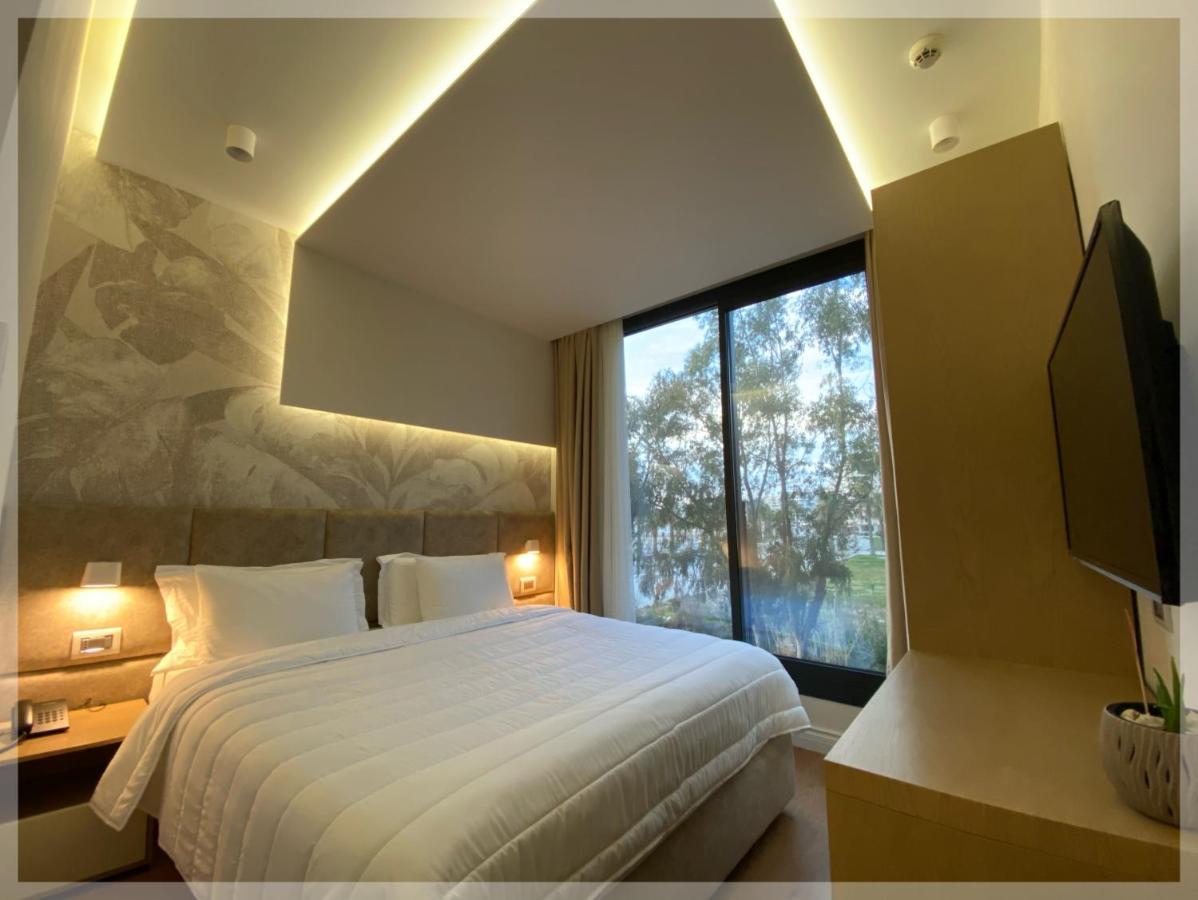 Marina Premium Hotel & Apartment Vlora Kültér fotó